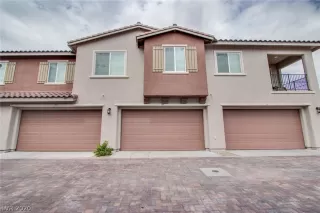 Photo #6: 2246001 Listing