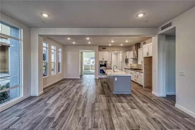 MLS: 2246012 Condo For Sale