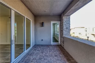 Photo #2: 2246012 Listing