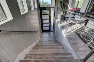 Photo #2: 2246021 Listing