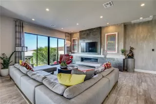 Photo #6: 2246021 Listing