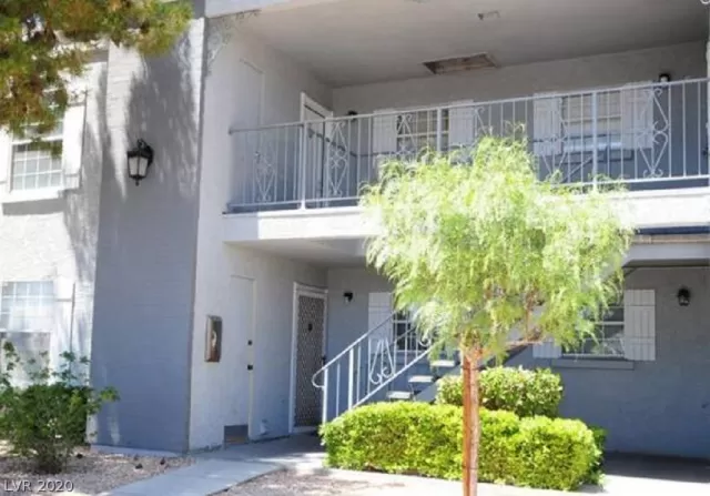 MLS: 2246034 Condo For Sale