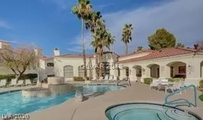 Photo #1: 2246045 Listing 