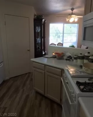 Photo #4: 2246045 Listing 