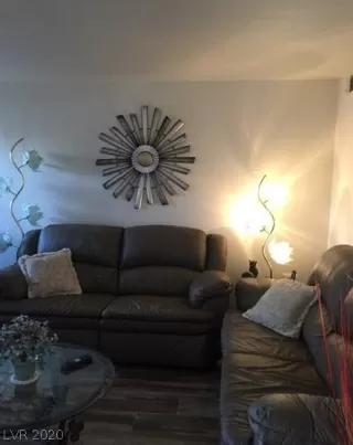 Photo #6: 2246045 Listing 