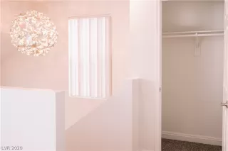 Photo #3: 2246059 Listing