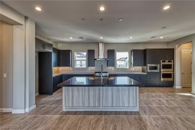 MLS: 2246132 Condo For Sale