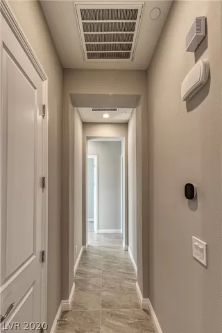 Photo #4: 2246132 Listing