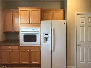 Photo #4: 2246133 Listing 