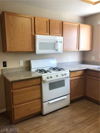 Photo #6: 2246134 Listing 