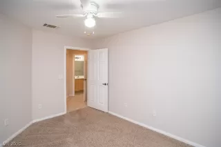 Photo #5: 2246150 Listing