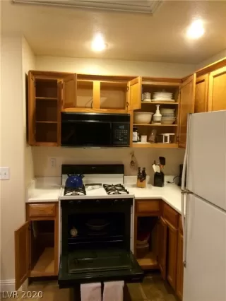 Photo #5: 2246156 Listing