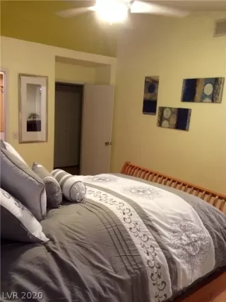 Photo #6: 2246156 Listing