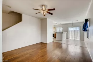 Photo #3: 2246206 Listing