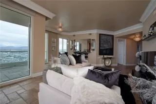 Photo #4: 2246272 Listing 