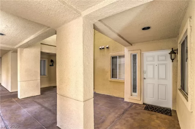 MLS: 2246277 Condo For Sale