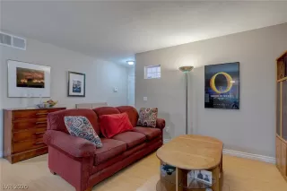 Photo #3: 2246294 Listing 