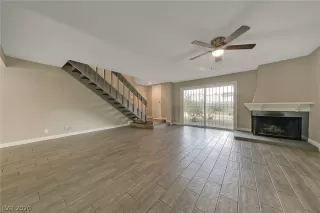 Photo #2: 2246327 Listing