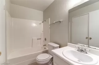 Photo #5: 2246356 Listing 