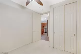 Photo #5: 2246377 Listing