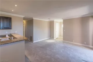 Photo #2: 2246380 Listing 