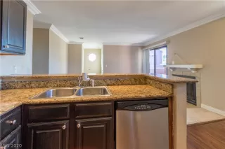 Photo #6: 2246380 Listing 