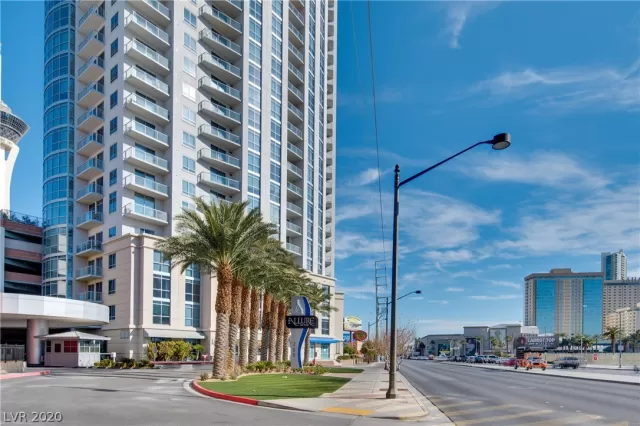 MLS: 2246418 Condo For Sale