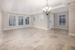 Photo #5: 2246462 Listing