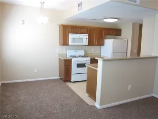 Photo #5: 2246468 Listing 