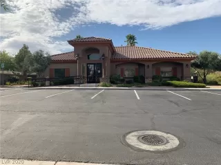 Photo #2: 2246470 Listing