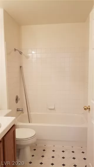 Photo #2: 2246479 Listing 