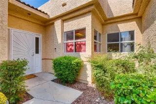 Photo #4: 2246480 Listing