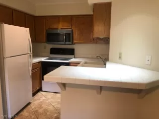 Photo #6: 2246504 Listing 