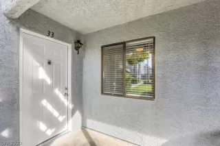 Photo #2: 2246522 Listing