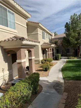 Photo #1: 2246618 Listing 