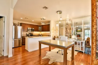 Photo #1: 2246655 Listing