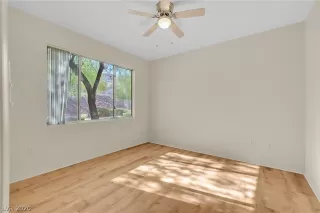 Photo #6: 2246719 Listing