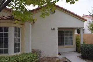 Photo #1: 2246723 Listing