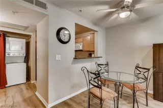 Photo #5: 2246735 Listing 