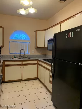 Photo #4: 2246763 Listing 