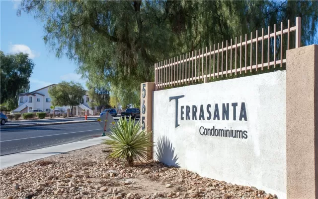 MLS: 2246790 Condo For Sale