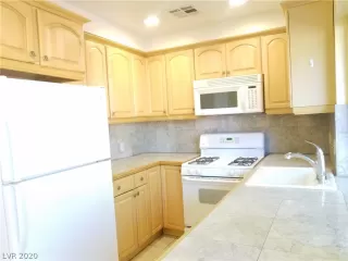 Photo #2: 2246827 Listing 