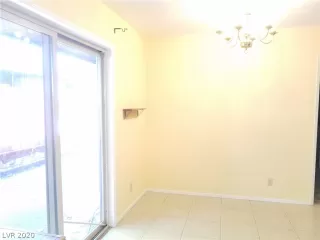 Photo #3: 2246827 Listing 