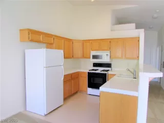 Photo #1: 2246832 Listing 