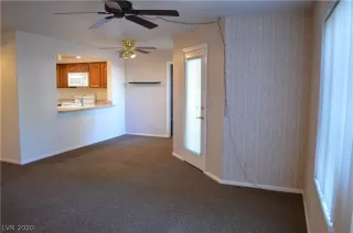 Photo #5: 2246927 Listing