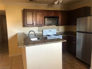 Photo #1: 2246928 Listing 