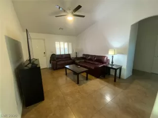 Photo #2: 2246929 Listing 