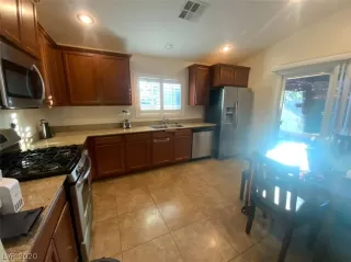 Photo #4: 2246929 Listing 