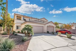 Photo #3: 2246946 Listing