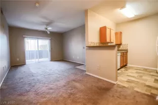 Photo #3: 2246959 Listing